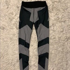 Stretchy Yoga Capri Pants